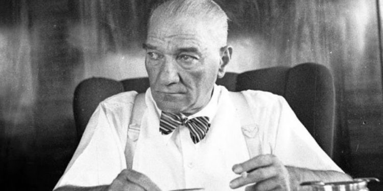 İstanbul Devlet Opera ve Balesi Atatürk’ü Anıyor…
