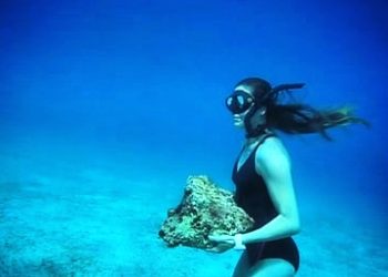 Su Altında Bisiklet Kullanarak Dünya Rekoru Kırmayı Deneyecek