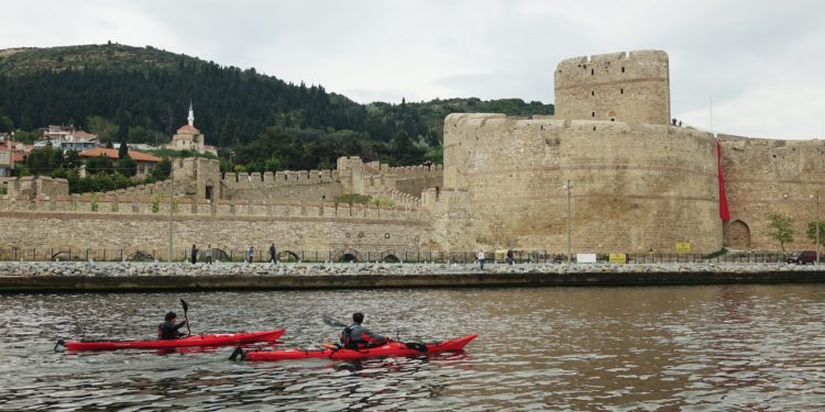 İzmir’den Çanakkale’ye Kürek Çekiyoruz