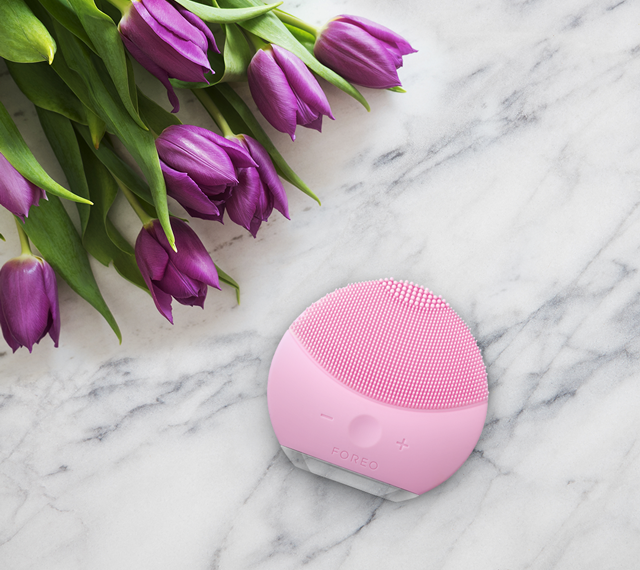 Foreo’dan Tatilde Sağlıklı Bir Cilt için 5 Öneri