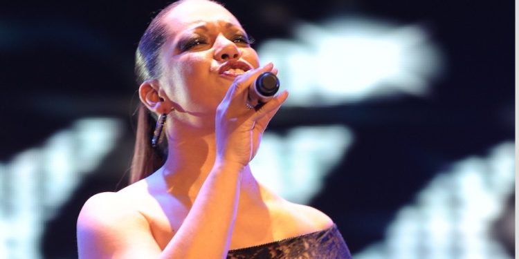 Bulutların Üzerindeki Cloud 34’te ‘Melis Sökmen’ ile Canlı Müzik