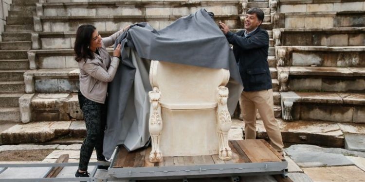Sabancı Vakfı’nın Kazı Çalışmalarını Desteklediği Metropolis Antik Kenti “Soylu” Koltuğuna Kavuştu