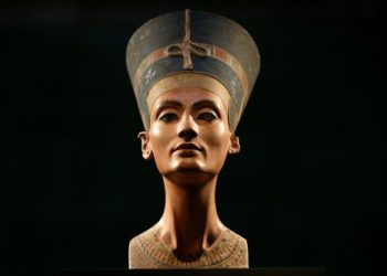 Nefertiti Gibi Mükemmel Bir Boyuna Sahip Olmak Mümkün