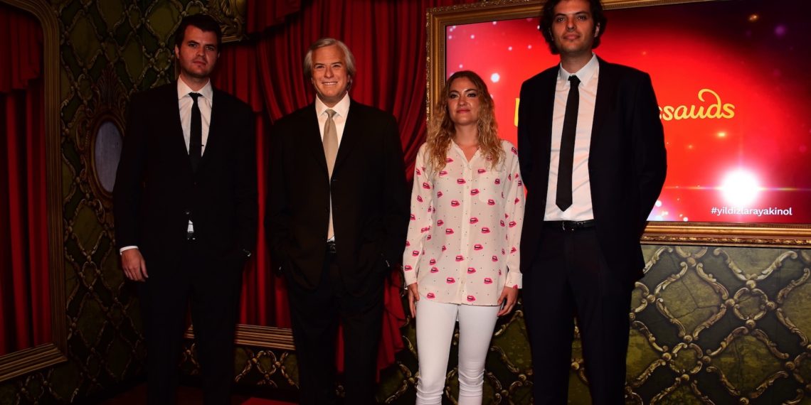 Madame Tussauds İstanbul, Yeşilçam’ın Yıldızı Tarık Akan’ı Ağırlıyor