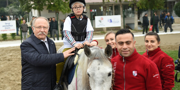At’la Terapi Merkezi‘nin 6.sı, Adana’da Açıldı