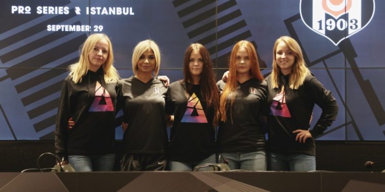 Beşiktaş Esports Kadın CS:GO Takımı BLAST Pro Series İstanbul’a Katılıyor